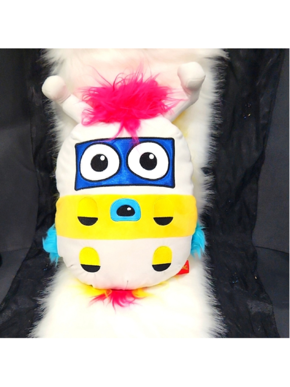 Ringling Plush Bailey Squish, NWOT,12" X10"